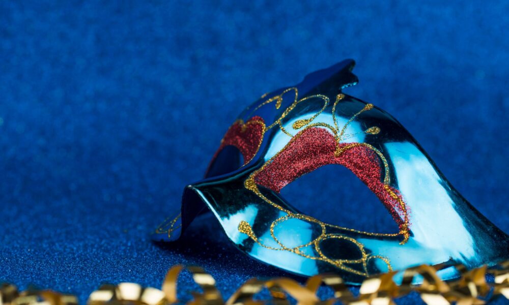 Masquerade Masks That Make Every Event Extraordinary - Designer Women