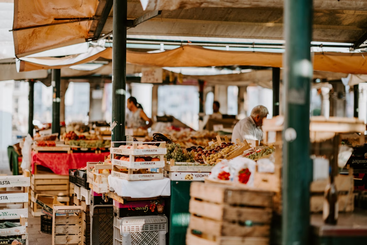 Authentic Markets in Rome